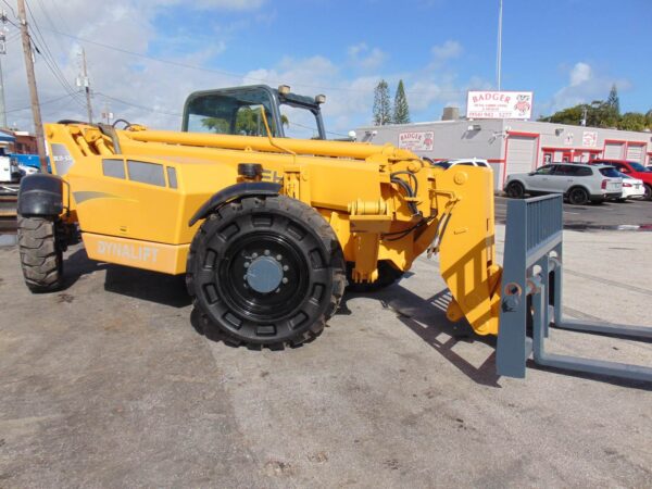 2010 GEHL DL11-55 “11K POUNDS – 55 FT” TELEHANDLER – $7,500 BRAND NEW WHEELS & TIRES – 100% SERVICED TODAY & JOB READY – 120HP JOHN DEERE TURBO DIESEL - Image 2