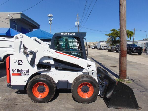 2014 Bobcat S750 TURBO 2 SPEED “KUBOTA DIESEL” NO D.E.F. – NEW TIRES – FULLY SERVICED – ICE COLD A/C – 100% SERVICED - Image 2