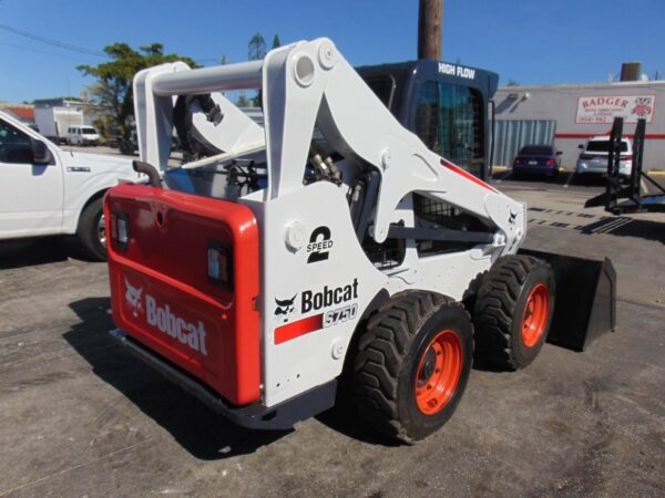 2014 Bobcat S750 TURBO 2 SPEED “KUBOTA DIESEL” NO D.E.F. – NEW TIRES – FULLY SERVICED – ICE COLD A/C – 100% SERVICED - Image 3