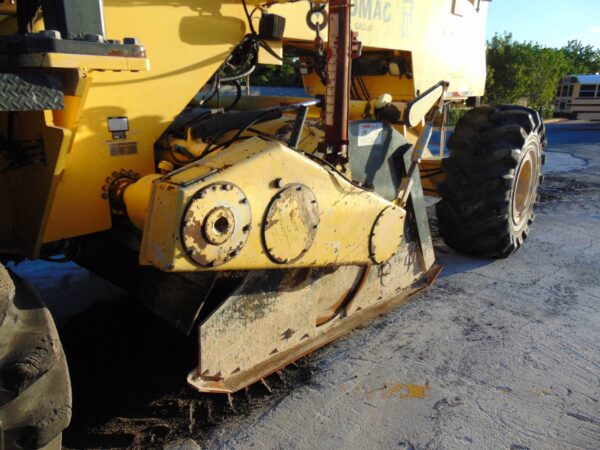 2016 BOMAG RS446D RECLAIMER – RECYCLER – SOIL CONDITIONER – COLD PLANER – 415 HP CAT C13 – EROPS COLD A/C – JOYSTICK PILOT CONTROL - Image 6