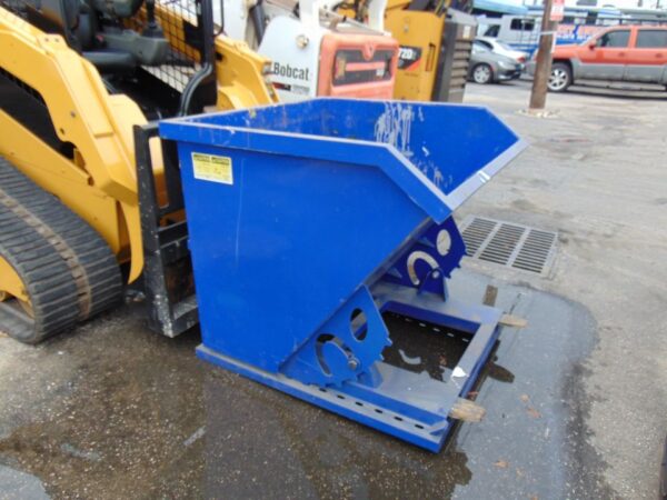 2025 USA STEEL 1 YARD DUMPING HOPPER MINI DUMPSTER WASTE BIN spring loaded easy dump – forklift slots - Image 4